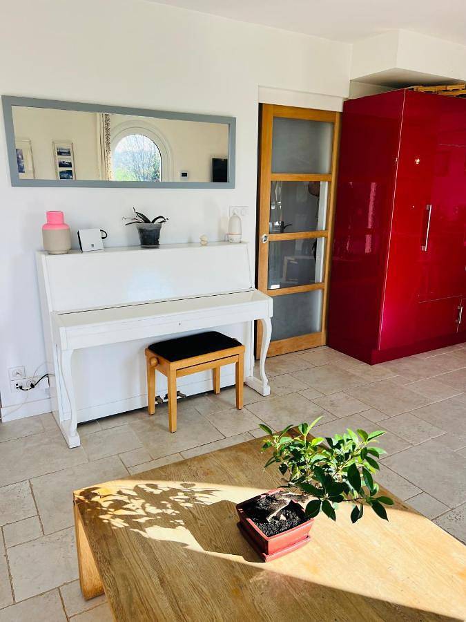 Location de vacances pour 7 personnes, avec vue et jardin à Bréhand - 3