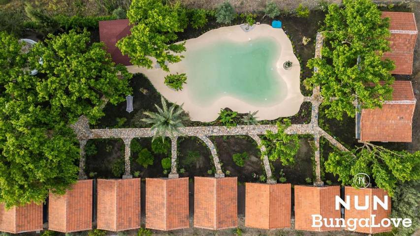 Alojamiento y desayuno para 2 personas, con jardín además de piscina y vistas - 1