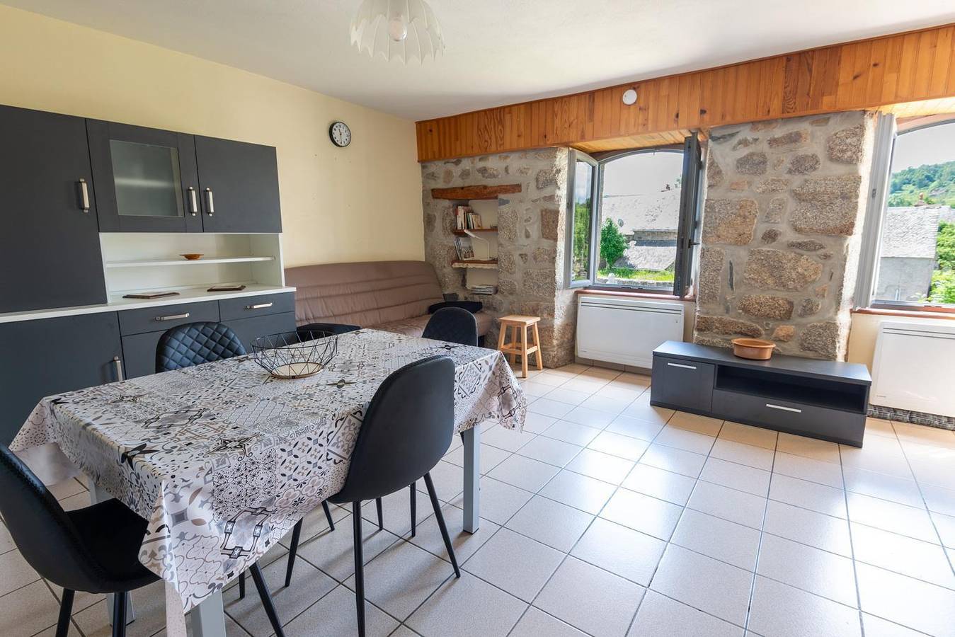 Perceneige - Ancien presbytère 3/5 personnes in Grandvals, Mende und Umgebung