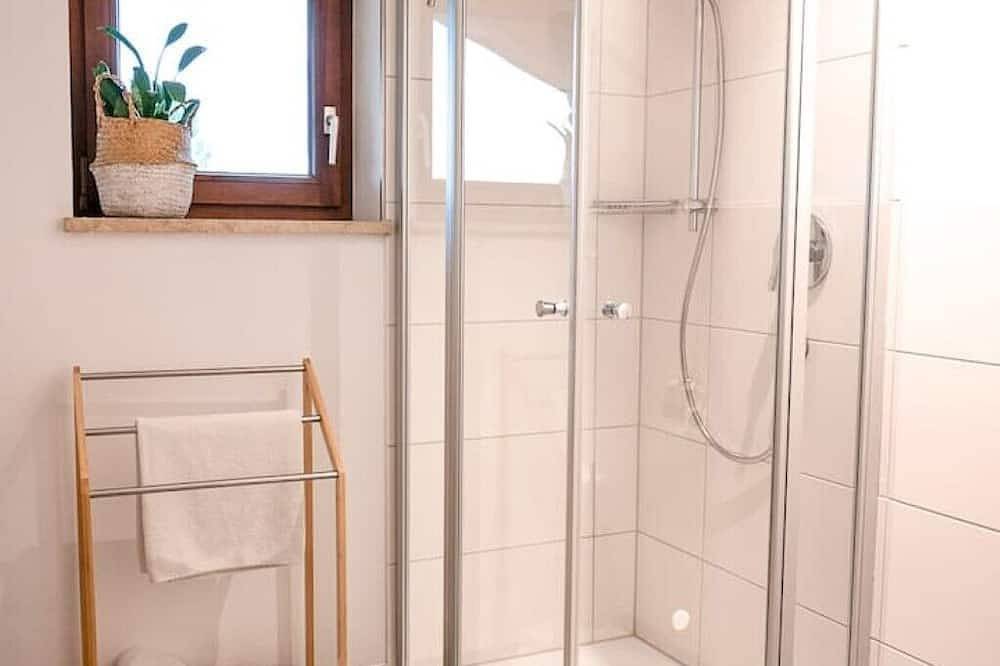 Ganze Wohnung, Apartment 1 - Classy & Comfort in Breitbrunn am Chiemsee, Chiemsee