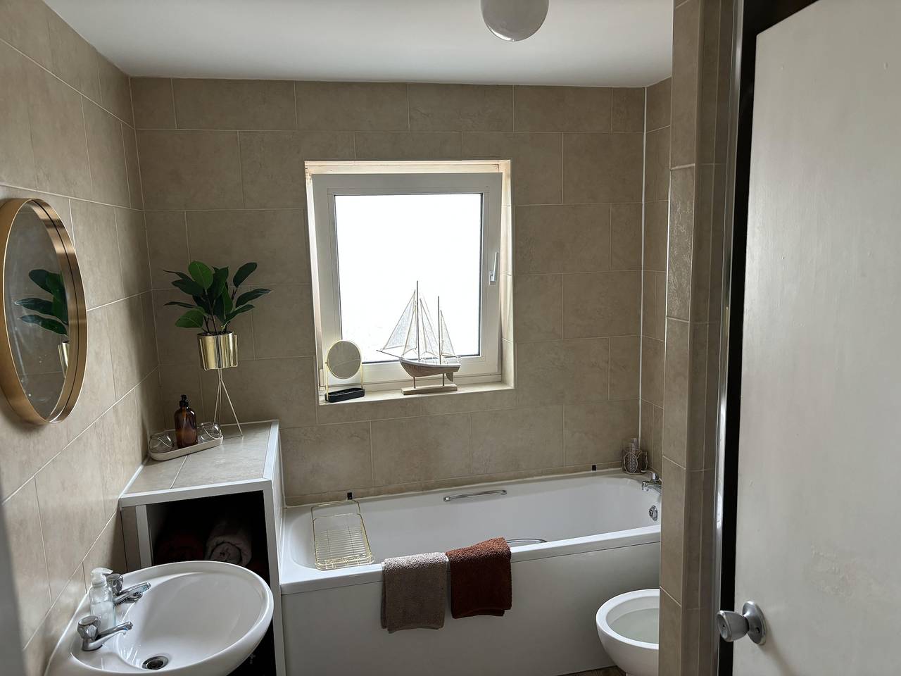 Ganze Ferienwohnung, Ferienwohnung für 4 Personen mit Meerblick in Carmarthenshire