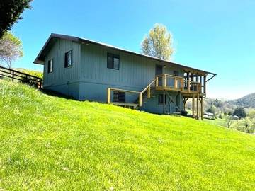 Cabin for 6 Guests in Seneca Rocks, Hardy County, Picture 4