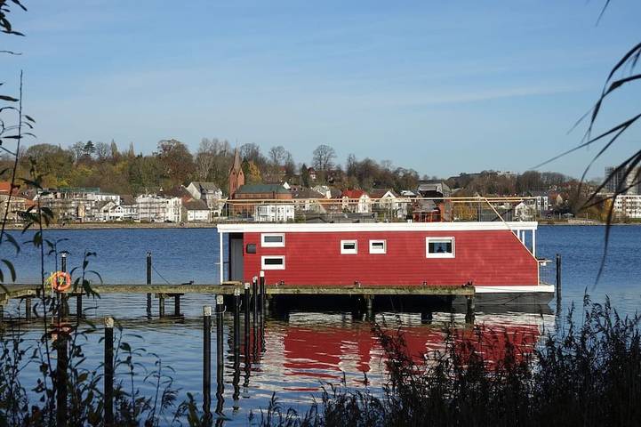 Hausboot für 5 Personen, mit Terrasse in Schleswig