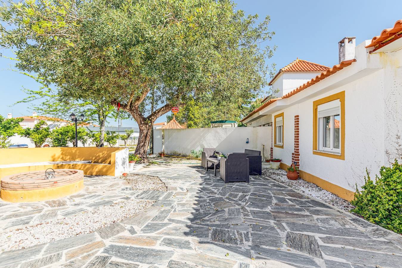 Finca "O Mundo Da Lua - Casa Este" mit Gemeinschaftsgarten und Wlan in Setúbal, Halbinsel von Setúbal