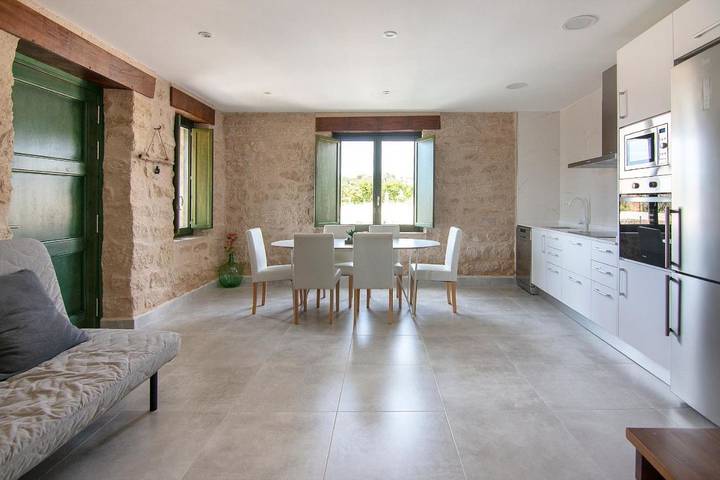 Location de vacances pour 12 personnes, avec vue ainsi que piscine et jardin à Alcañiz - 4