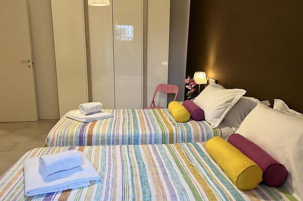 Apartamento entero, Bnbook- Via Torino Train Station in Ρ, Provincia de Milan