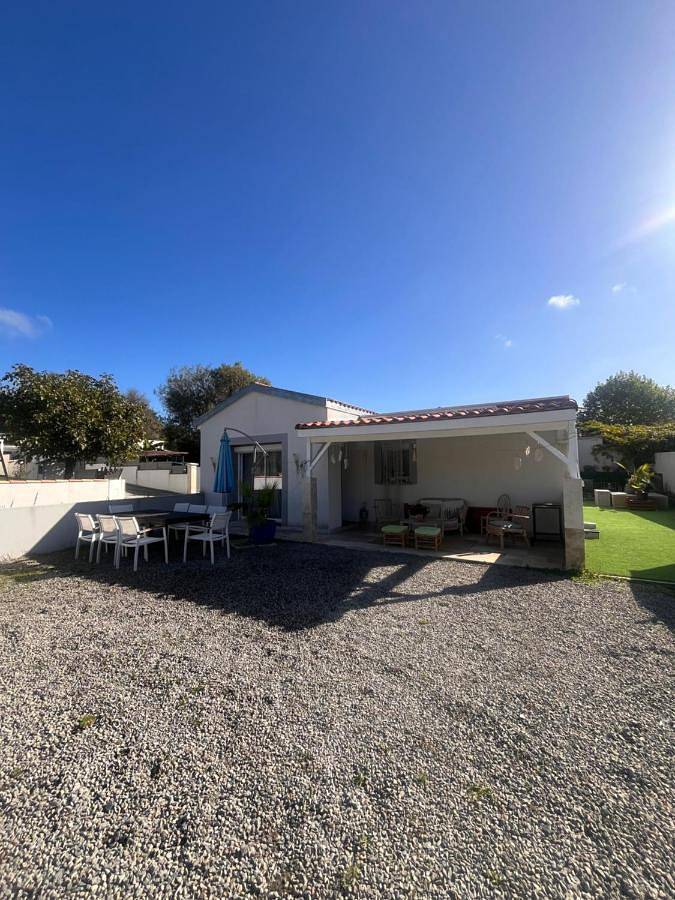 Location de vacances pour 6 personnes, avec Terrasse et Jardin à Couëron - 2