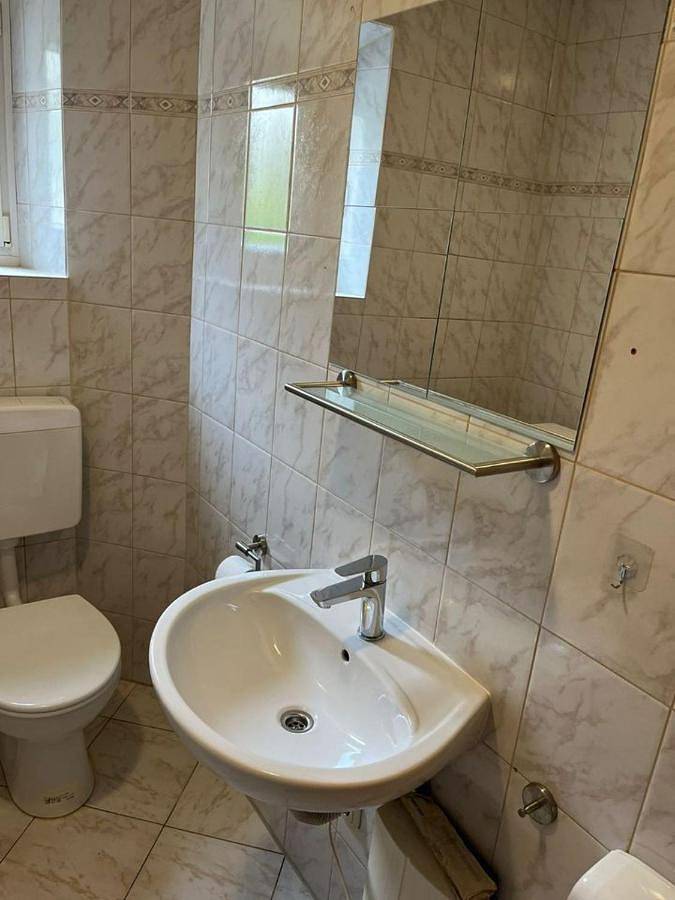 Appartement de vacances entier, Twin Room with Shared Bathroom in Donauworth, Souabe (Bavière)