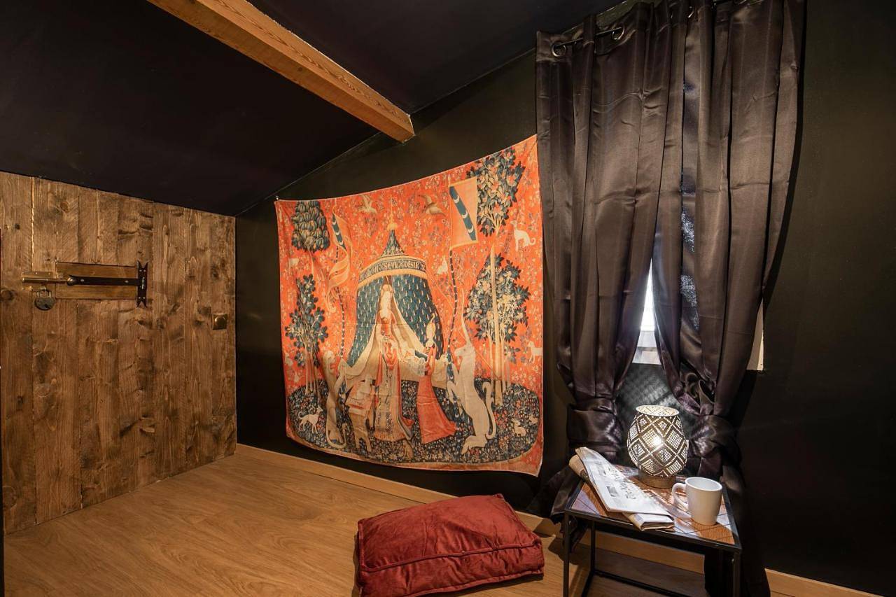Appartement entier, Le Refuge du Sorcier - Enigme & Magie - Libourne in Libourne, Région de Libourne