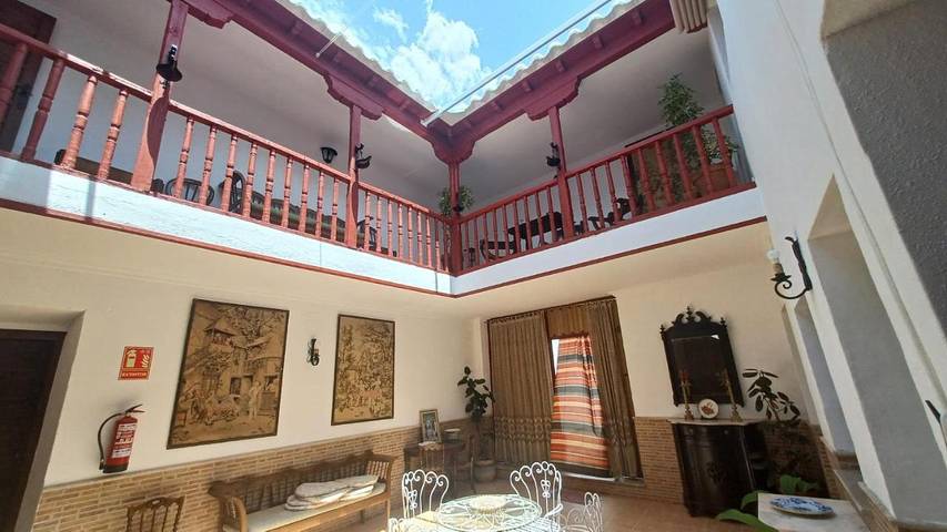 Hotel para 2 personas, con terraza además de piscina y jardín en Provincia de Ciudad Real - 3