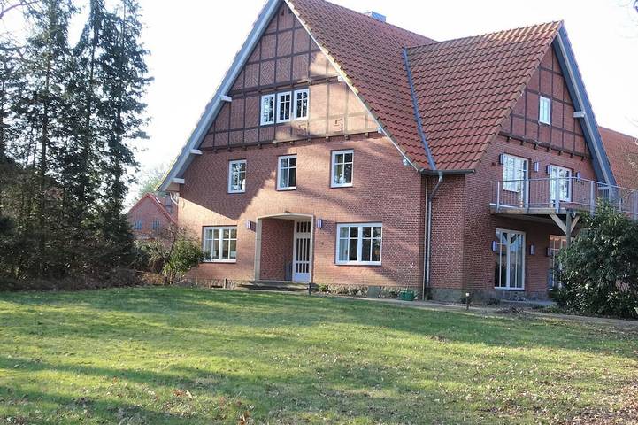 Ferienhaus für 12 Personen, mit Garten und Balkon sowie Whirlpool in Soltau