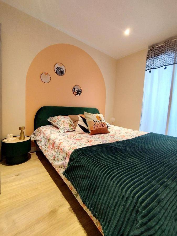 Gîte pour 5 personnes, avec jardin dans Miomo - 4