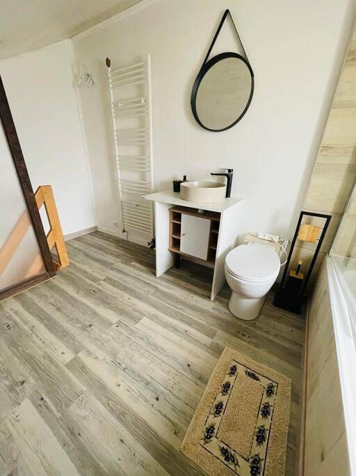 Appartement entier, One-Bedroom Apartment in Hettange-Grande, Moselle