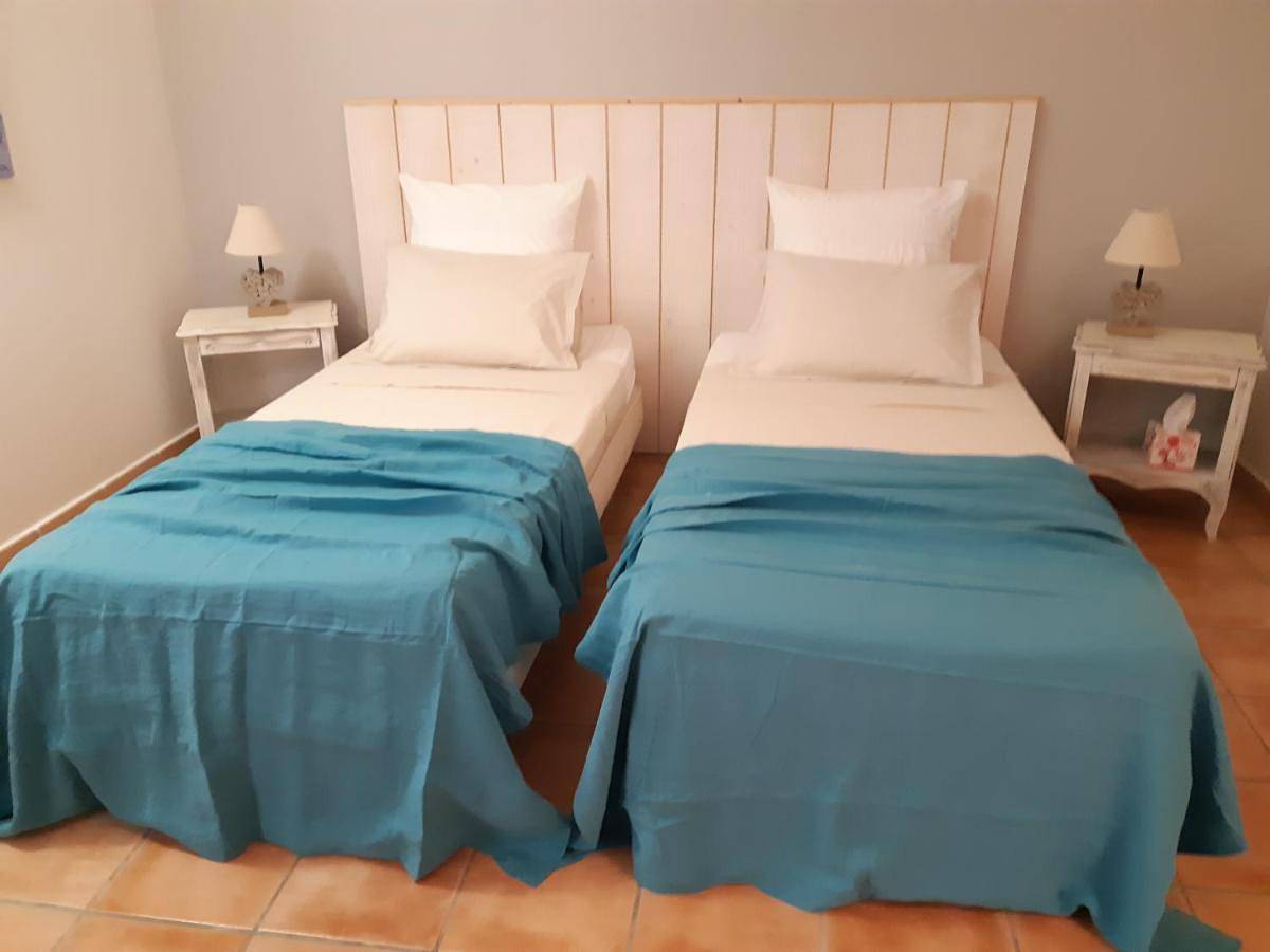 Appartement entier, Double or Twin Room with Garden View in Alba-la-Romaine, Privas (arrondissement)