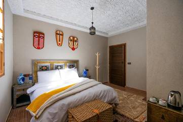 Chambre d’hôte pour 2 personnes, avec piscine et jardin dans Imlil