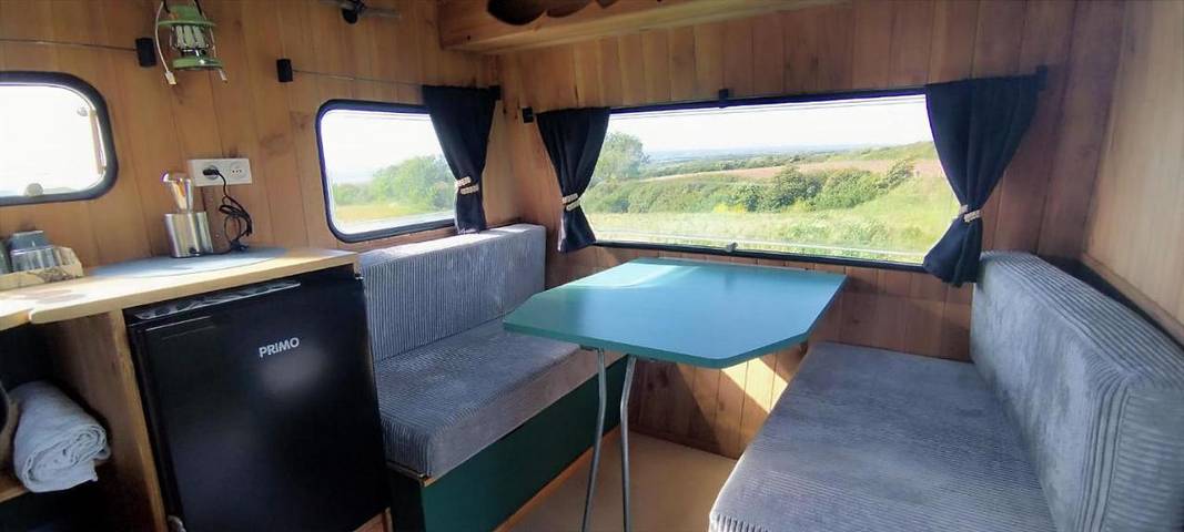 Location de vacances pour 2 personnes, avec jardin et vue, animaux acceptés à Les Moitiers-d'Allonne - 2