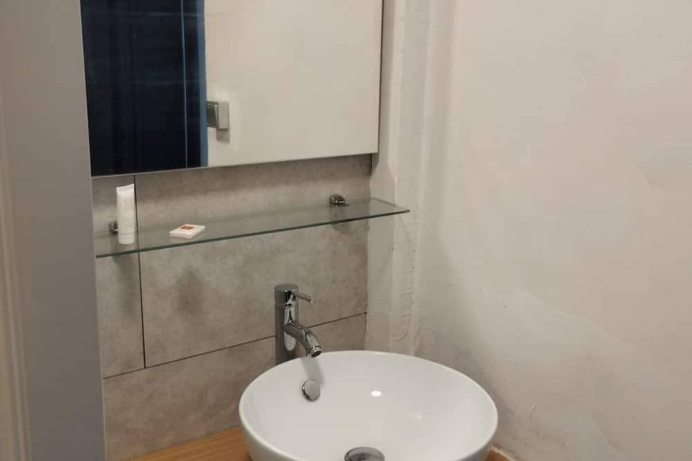 Entire apartment, Comfortable apartment Morlaix in Morlaix, Ceinture Dorée