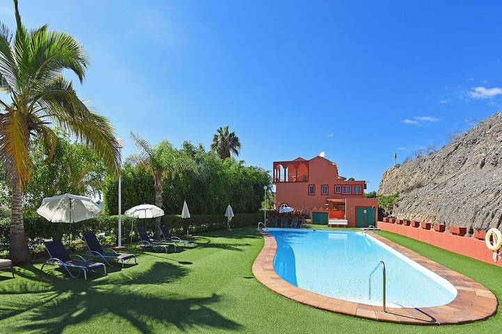 Chalet for 6 people, with garden and pool - 1