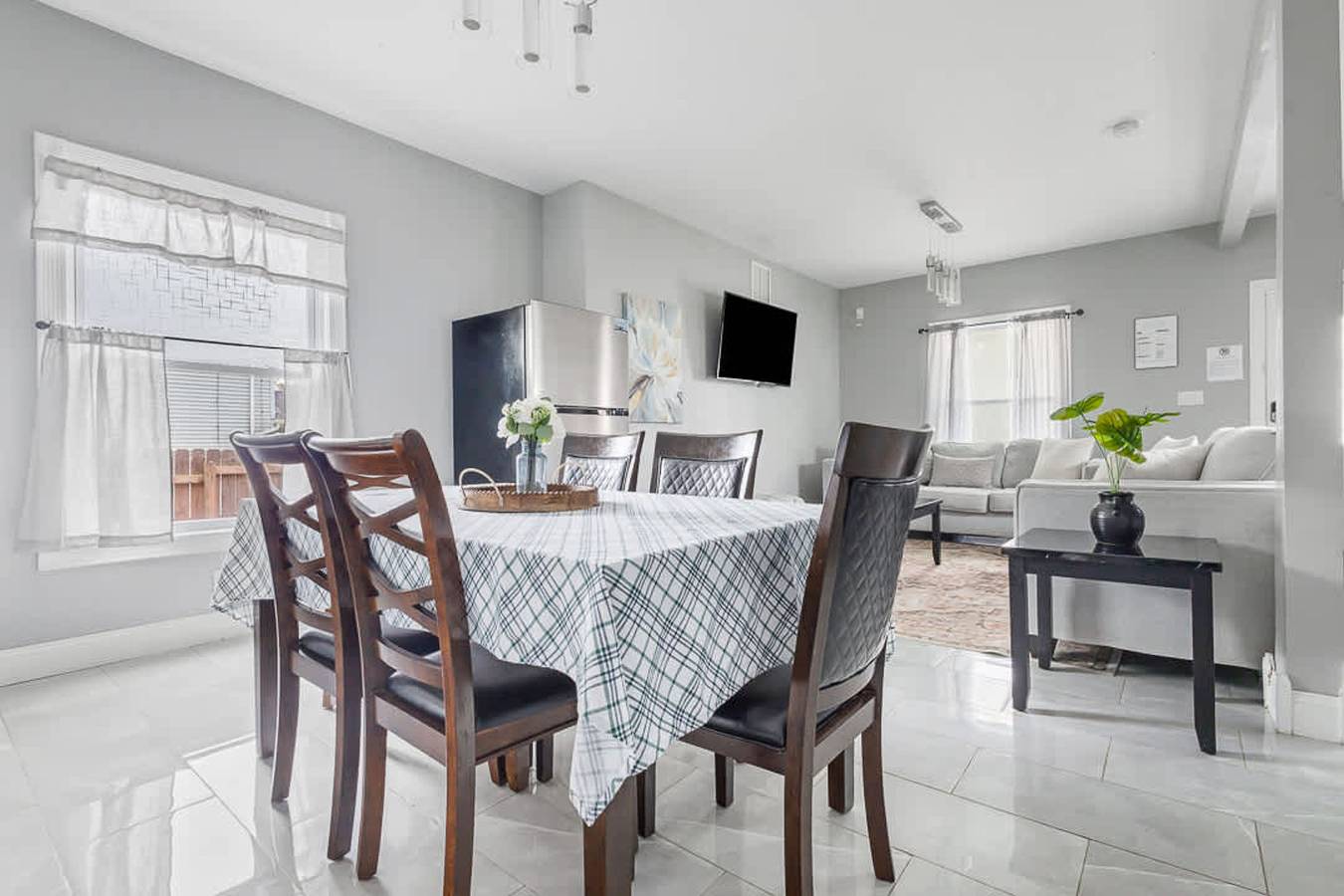 The Prospect Point Penthouse-4Br Free Parking in Niagara Falls (NY), Niagara County