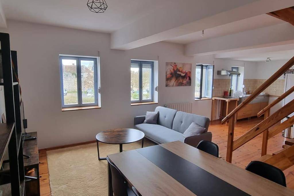 Appartement entier, Cosy Triplex 3 chambres in Pont-de-l'Arche, Région de Les Andelys