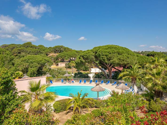 Vakantiewoning voor 6 personen, with kinderzwembad and tuin as well as terras in Frejus