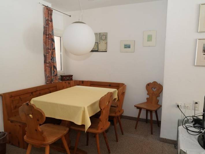Ferienwohnung für 4 Personen, mit Sauna und Pool sowie Garten und Balkon in Sils im Engadin/Segl - 2