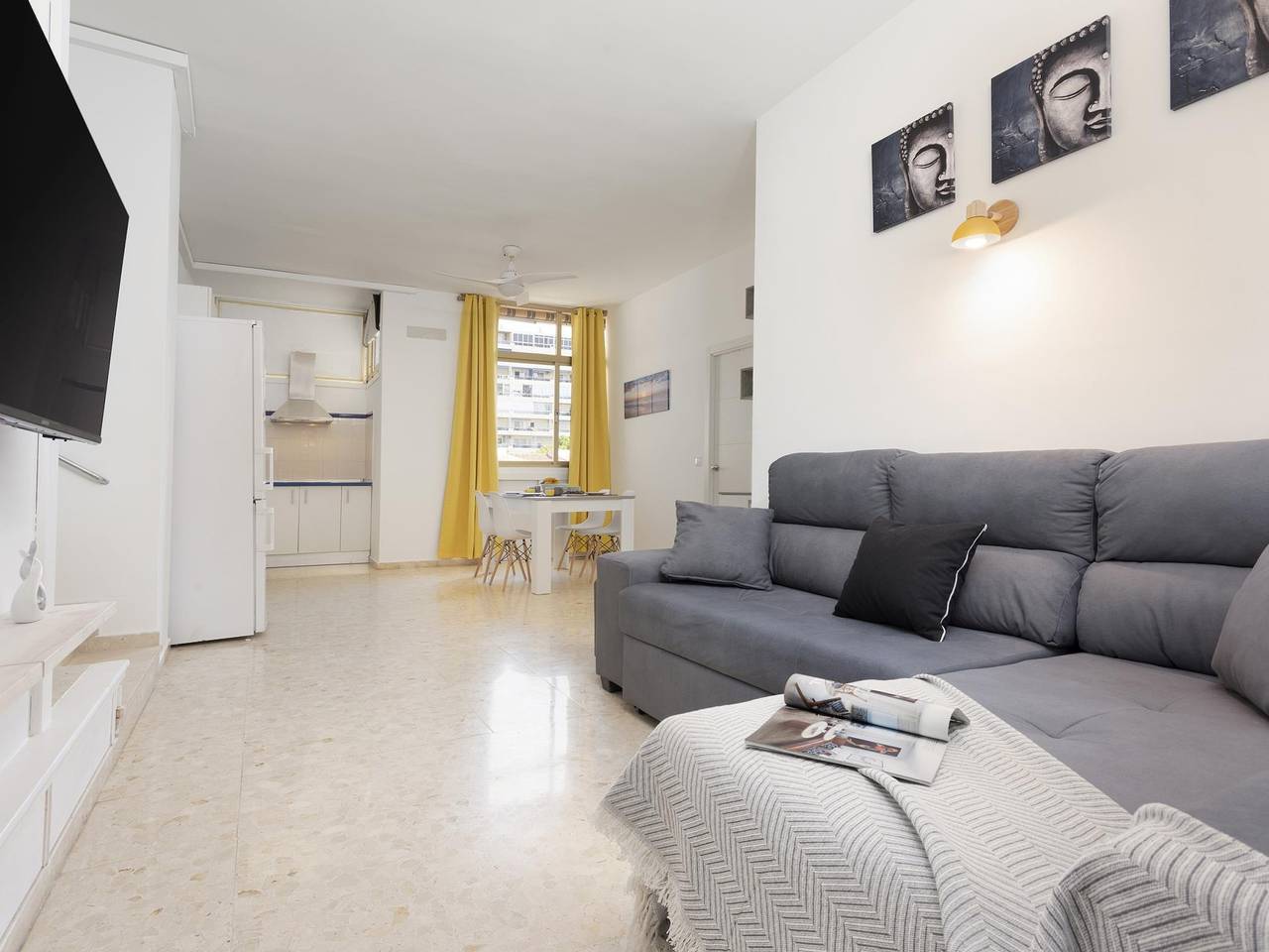 Entire holiday apartment, Sunstay Cosy Flat Ii Carihuela Beach Torremolinos in Montemar Torremolinos, Torremolinos