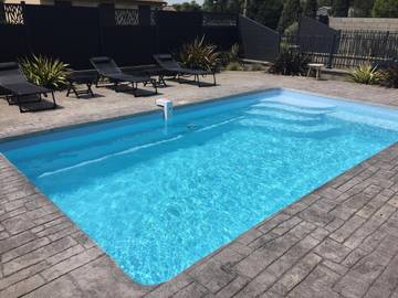 Cottage pour 6 personnes, avec jardin et piscine, adapté aux familles à Pennautier