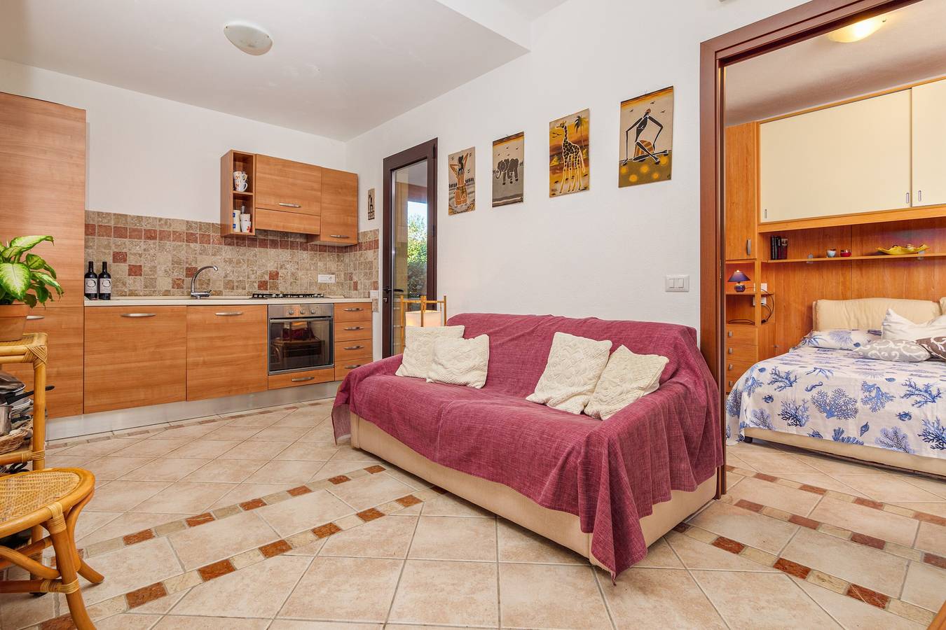 Villa "George" con vistas al mar, terraza privada Wi-Fi, y jardín privado in Baia Santa Reparata, Santa Teresa Gallura (Municipality)