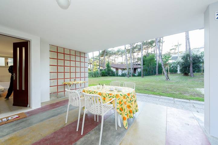 Villa « Stregatto dalla luna - Adriatico » avec terrasse privée, Wi-Fi et climatisation in Lignano Pineta, Lignano Sabbiadoro