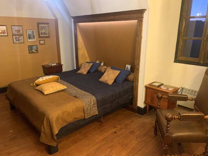 Gîte pour 2 personnes, avec Terrasse et Jardin ainsi que Piscine et Vue à Saint-Martin-le-Redon
