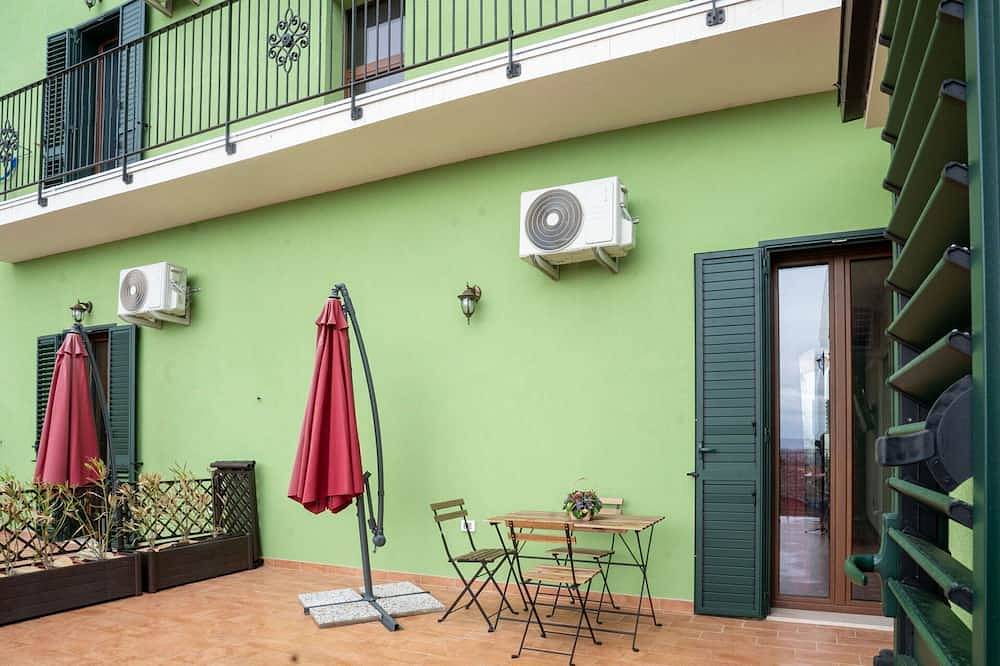 Appartamento intero, Elegante appartamento per 4 ospiti con A/C, Wifi, Tv e parcheggio in Casalbordino, Provincia di Chieti