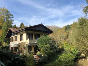 Gîte pour 6 personnes, animaux acceptés dans l' Ain