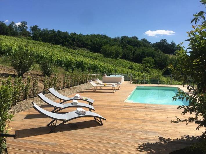 Villa per 12 persone, con Idromassaggio e Terrazza nonché Giardino e Piscina a Montevarchi