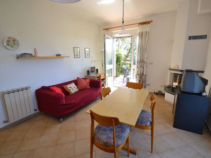 Ferienhaus für 4 Personen, mit Terrasse und Garten in Moneglia - 2