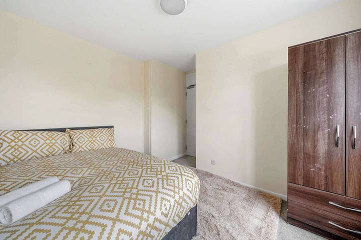 Cosy 3 bed house in Aylesbury in Aylesbury, Chiltern Hills