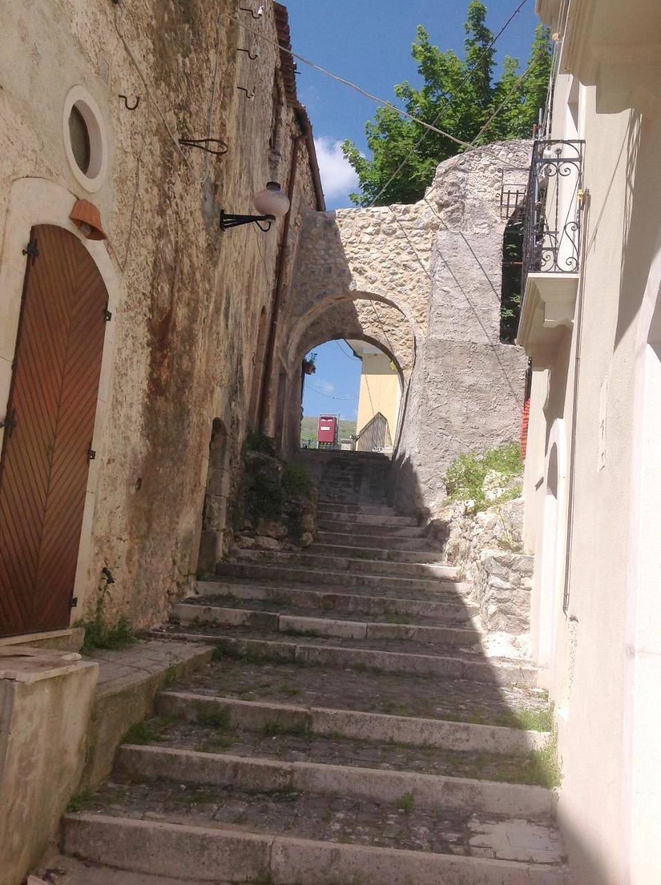 La Dote in Santo Stefano di Sessanio, Gran Sasso