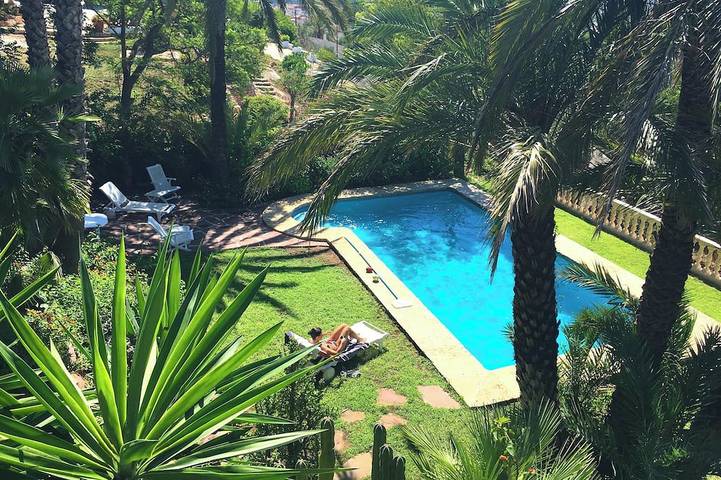 Villa für 6 Personen, mit Terrasse und Garten - 1