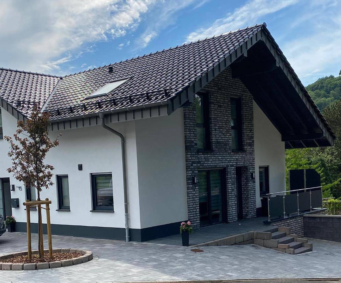 Ganze Wohnung, One-Bedroom Apartment in Einruhr, Simmerath
