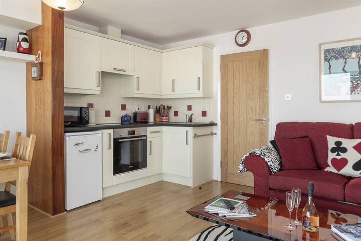 Ferienwohnung für 2 Personen, mit Meerblick und Ausblick sowie Balkon in Wales - 3
