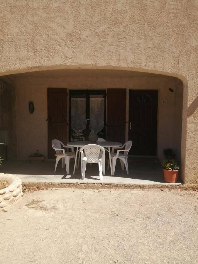 Ferienwohnung für 5 Personen, mit Terrasse