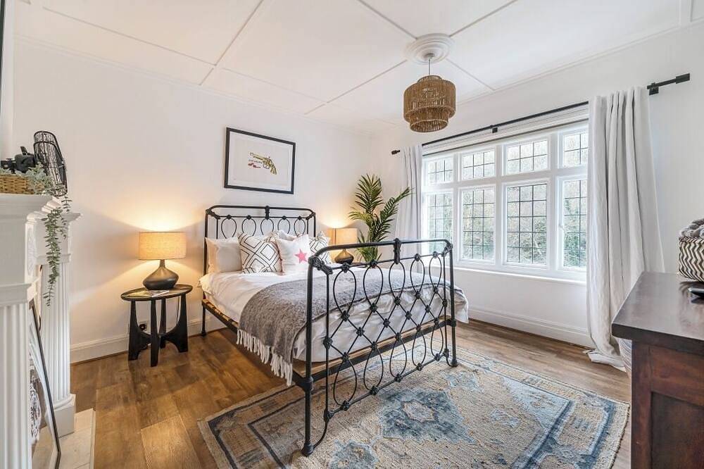 Palm Court Retreats, 2 Luxury Cosy Hideaways on Cornwall’s South Coast in Polperro, Cornwall