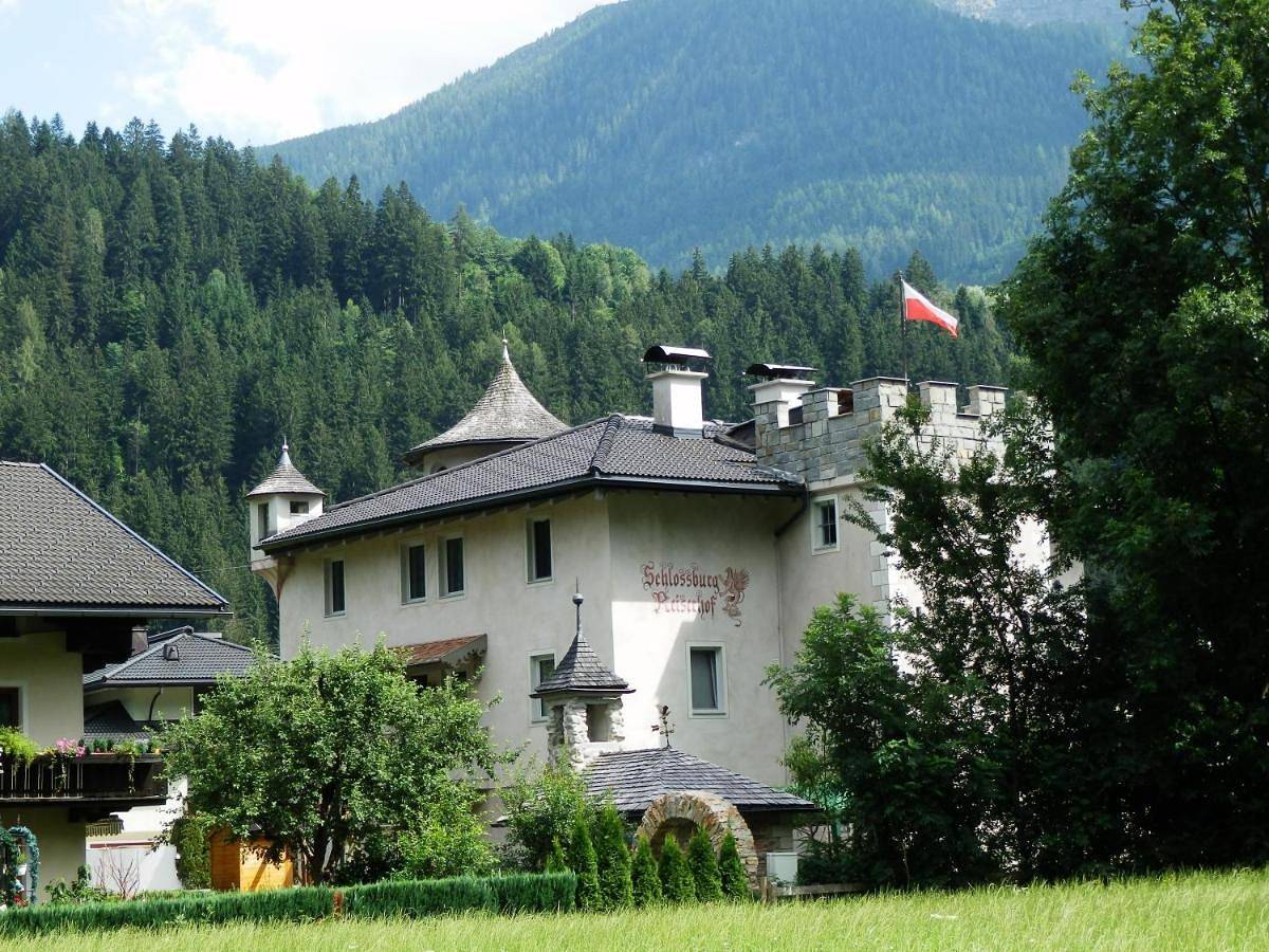 Ganze Wohnung, Schloßburg Reiserhof in Zell am Ziller, Bezirk Schwaz