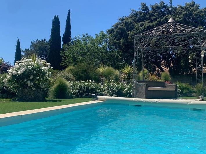 Chambre d’hôte pour 2 personnes, avec jardin ainsi que piscine et vue à Cavaillon - 2