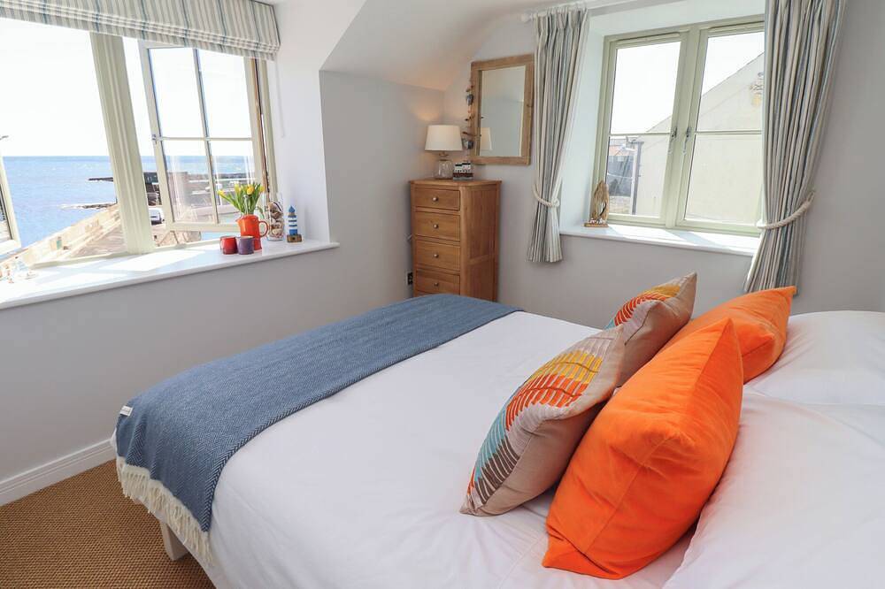 Puffin Cottage, family friendly, character holiday cottage in Craster in Craster, Northumberland Coast