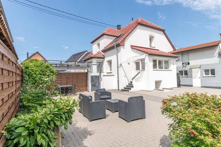 Location de vacances pour 7 personnes, avec Terrasse ainsi que Jardin et Vue à Herrlisheim