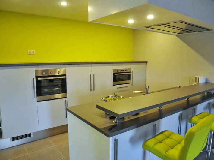 Location de vacances pour 16 personnes, avec terrasse ainsi que jardin et sauna, adapté aux familles à Somme-Leuze - 4