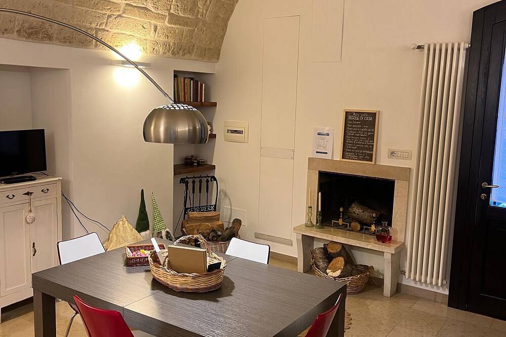 Ganze Wohnung, Cozy vacation home in 19th-century structure. in Bisceglie, Barletta-Andria-Trani
