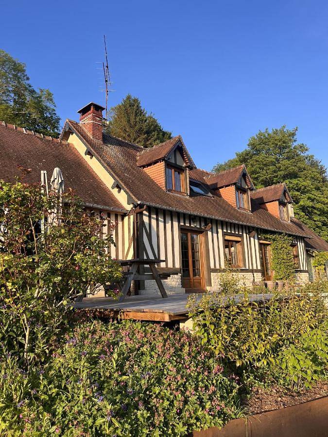 Location de vacances pour 8 personnes, avec vue et jardin à Hermival-les-Vaux - 2