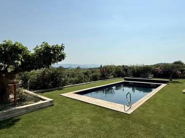 Cottage pour 2 personnes, avec jardin ainsi que jacuzzi et terrasse à Puyvert